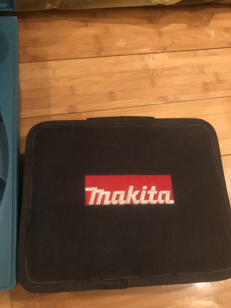 Гвоздезабивной пистолет Makita