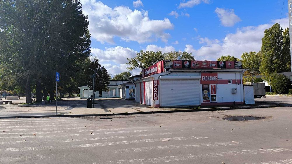 Inchiriem spatiu comercial zona Perla Cleopatra Mamaia