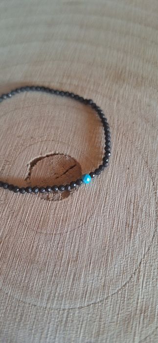 Гривна Седемте чакри с Шунгит