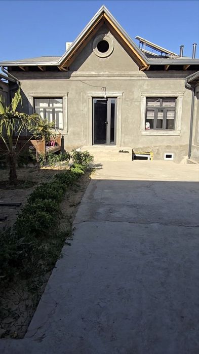 Ховли сотилади Назарбе текстильнида