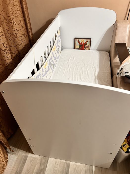 Patut  copii cu saltea Ikea+carusel