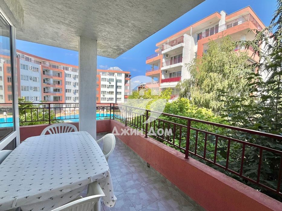 Двустаен апартамент с ГЛЕДКА МОРЕ в к-с „Ривиера Форт Бийч”, с. Равда