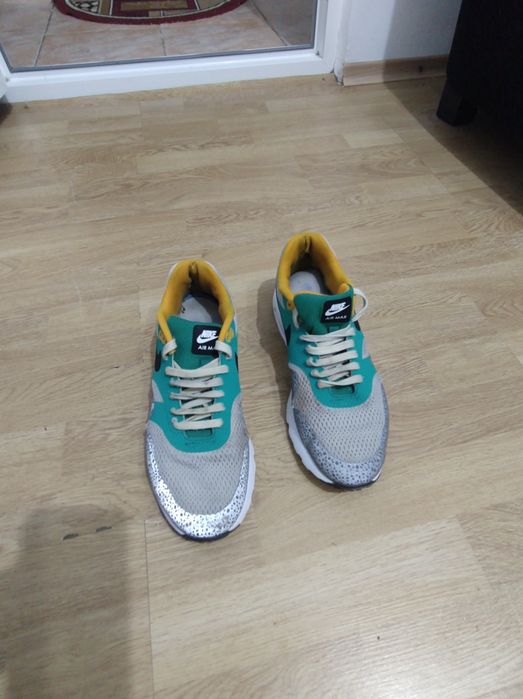 Vând Nike Air max