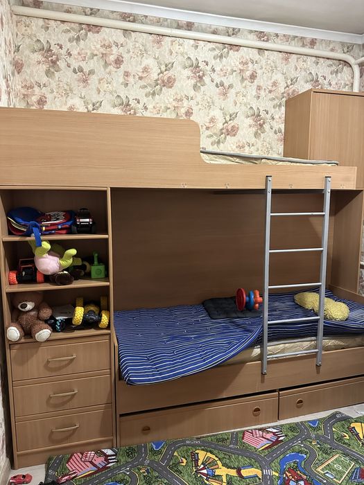 Срочно продам кровать