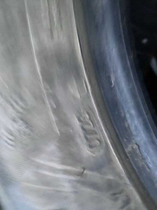 Продам зимнюю резину 185/65/15 sailun 60.000