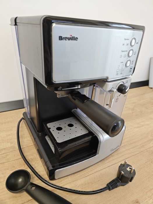 Espressor Breville Prima Latte si accesorii – perfect funcțional