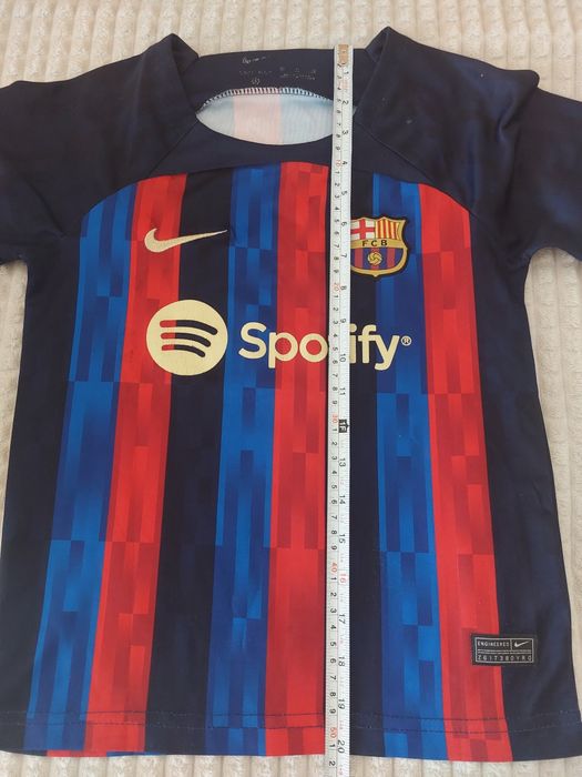 Детски футболен екип