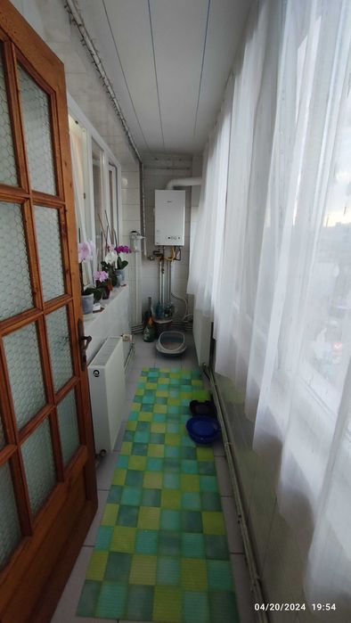 Proprietar, vand apartament 2 camere, decomandat, langa Astoria.