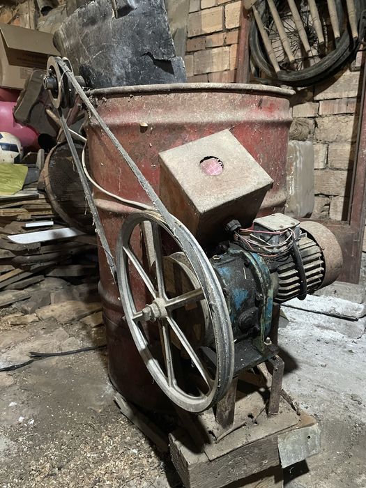 Роначка с мотор инсталирана на варел