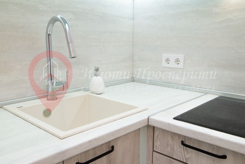 Дава се под наем Двустаен апартамент в София, Център - 42 кв.м за 799 € - Снимка #4