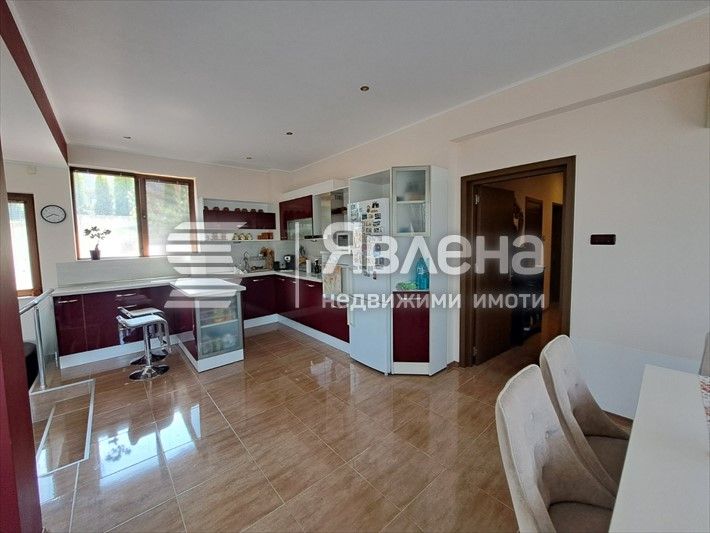 Продава се Къща в с. Близнаци, Област Варна - 166 кв.м за 1440 €/кв.м - Снимка #4