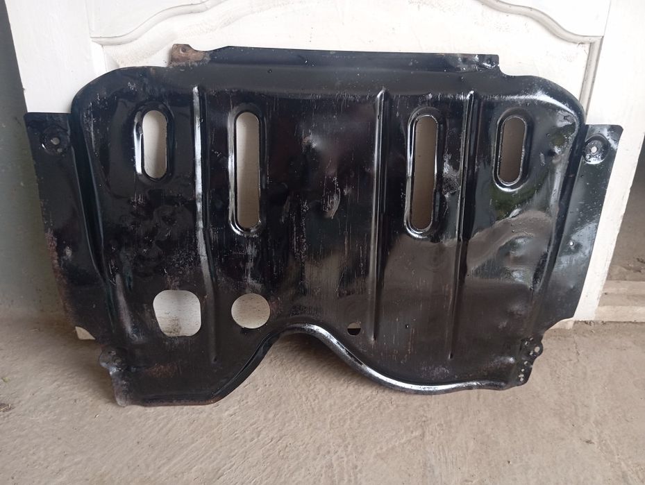 Продам Защиту для поддона от Ларгус