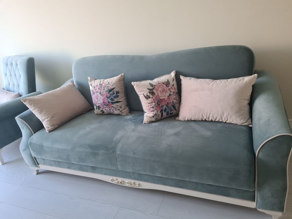 Диван с креслом новый