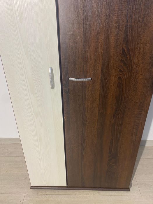 Șifonier 2 Uși, 80 cm; Dulap de Haine pentru Dormitor cu Bară Umerașe