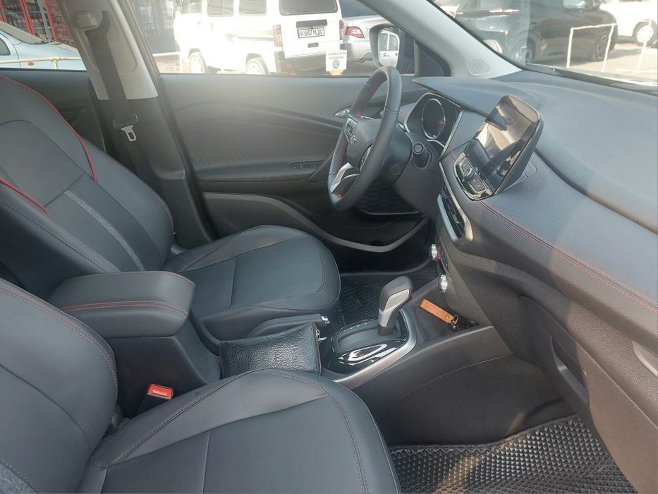 Продаю срочно свой трекер Редлайн 2024 год. Полный фул.