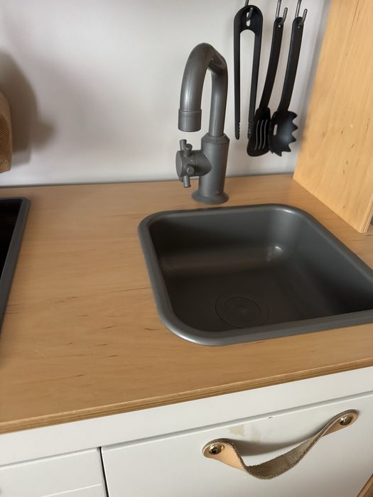 Кухня ikea с аксесоари