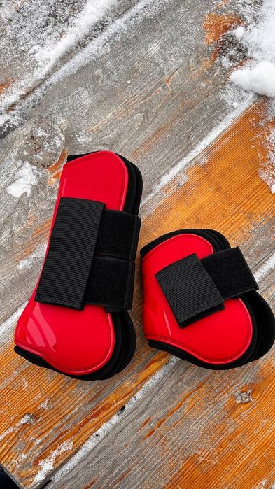 Ногавки  щетки для лошадей