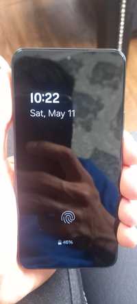 Samsung Galaxy S22 Qora. 8/256 GB