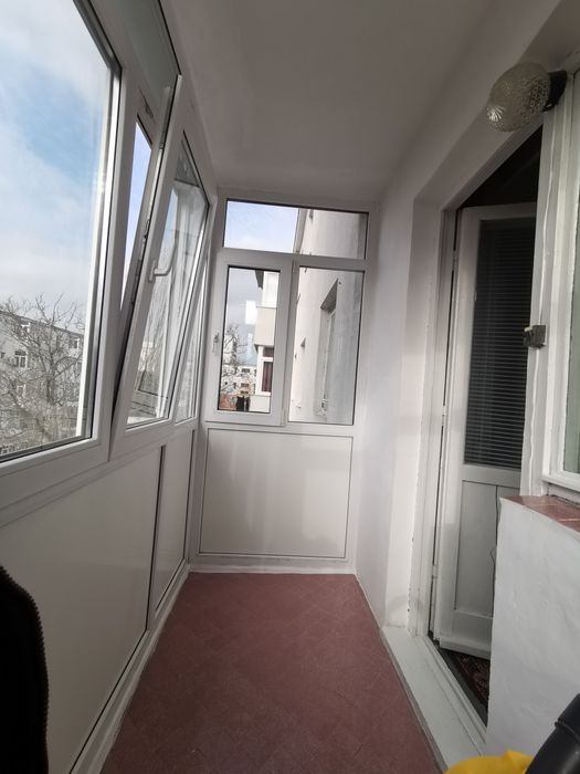 De vânzare: apartament Constanța KM 4-5, 3 camere, semidecomandat,