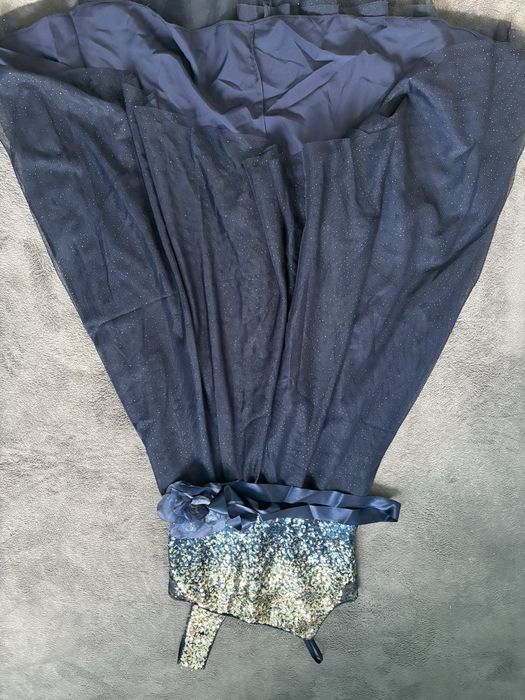 Красива вечерна рокля за момичета