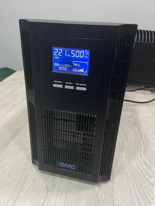 ИБП SVC источник бесперебойного питания
