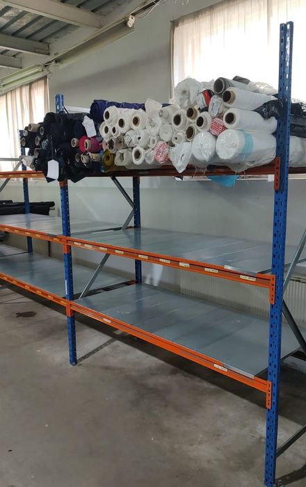 Vând rafturi de depozitarea morții avem orice model mai multe detalii