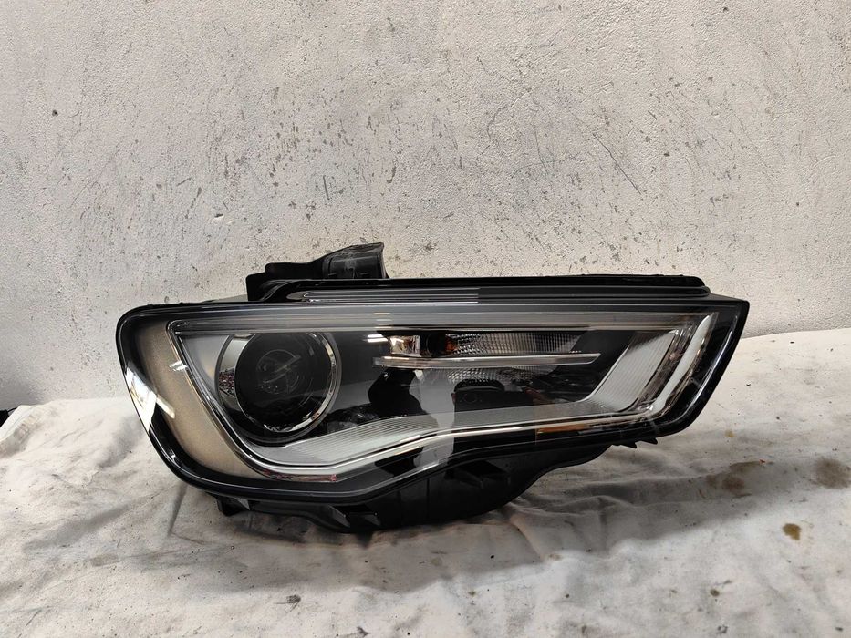 Оригинален фар Ауди А3  Audi A3 8V Led Bixenon