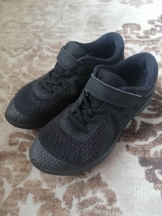 Детски маратонки Adidas, Nike REVOLUTION Номер 33/35