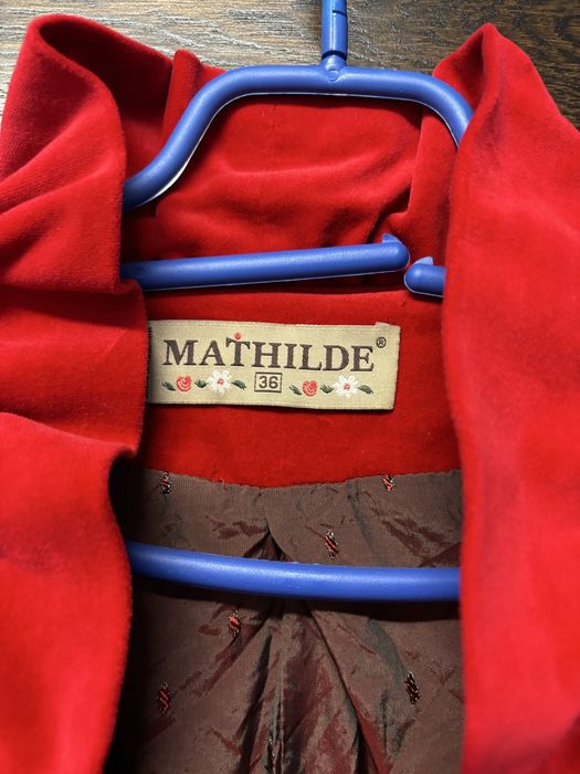Sacou Mathilde matimea 36, catifea rosie, ca nou