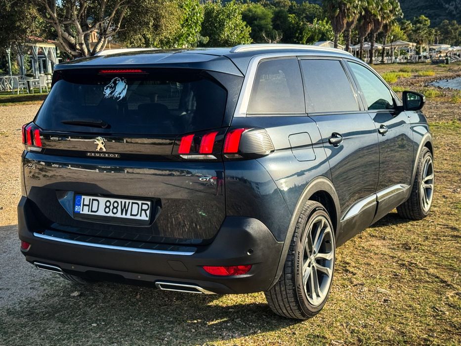 Peugeot 5008 Allure L.E.D
