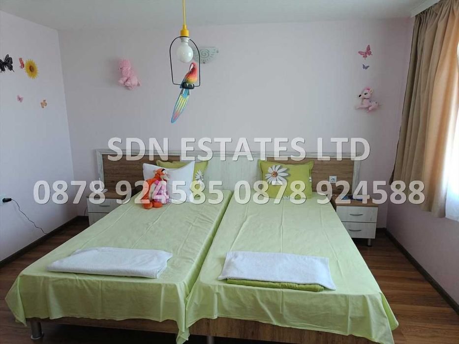 Продава се Къща в Казанлък - 400 кв.м за 625 €/кв.м - Снимка #3