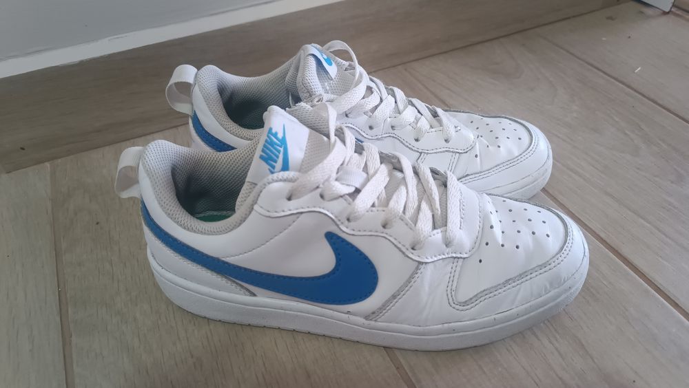 Маратонки NIKE 36.5