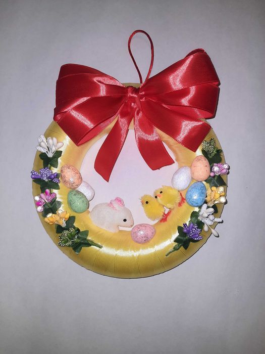 Coronite decorative de Paste - lucrate manual