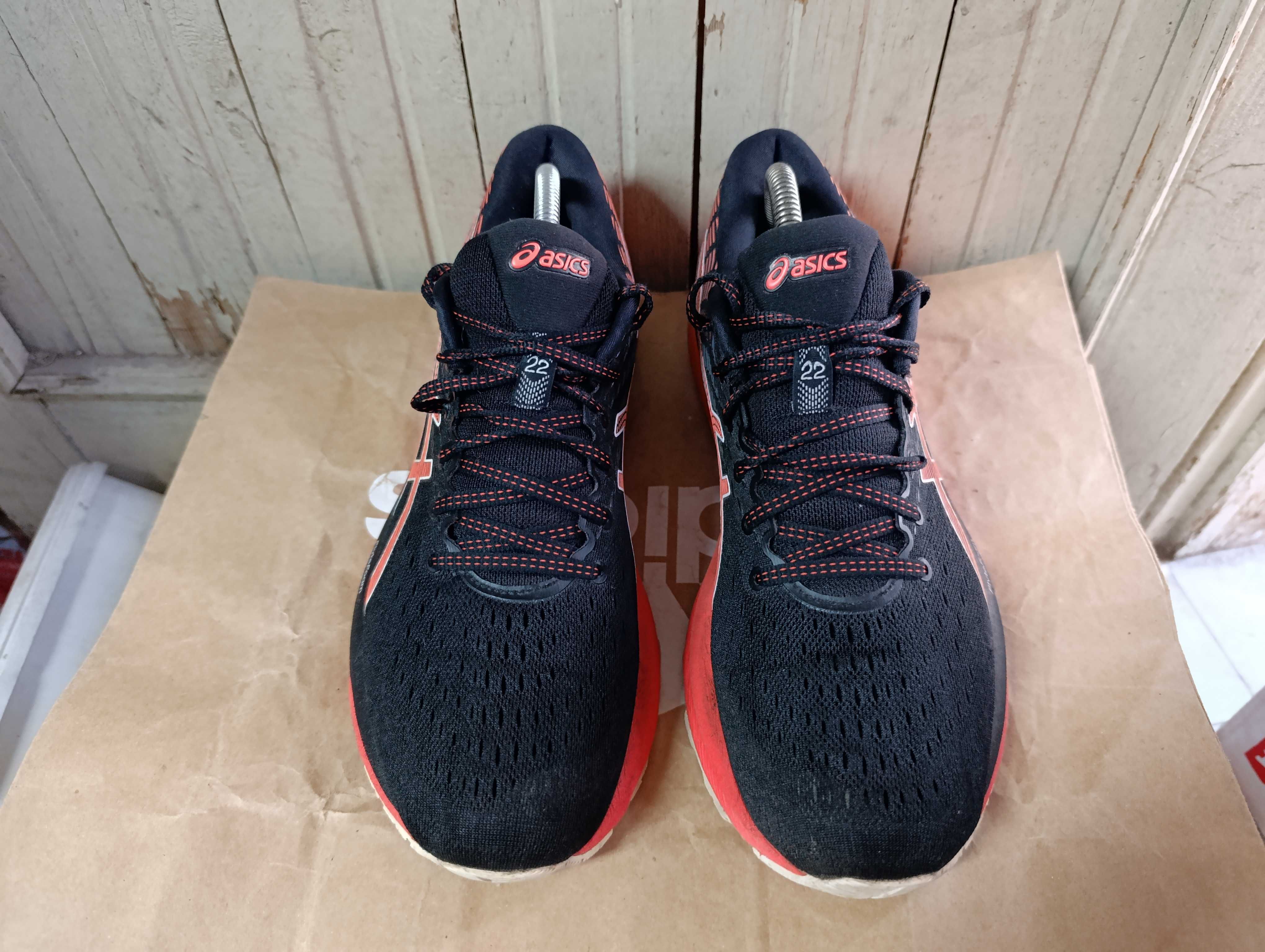 ''Asics Gel-Cumulus 22 Tokyo''оригинални маратонки 44 номер