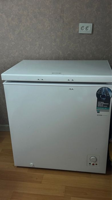Продам морозильник