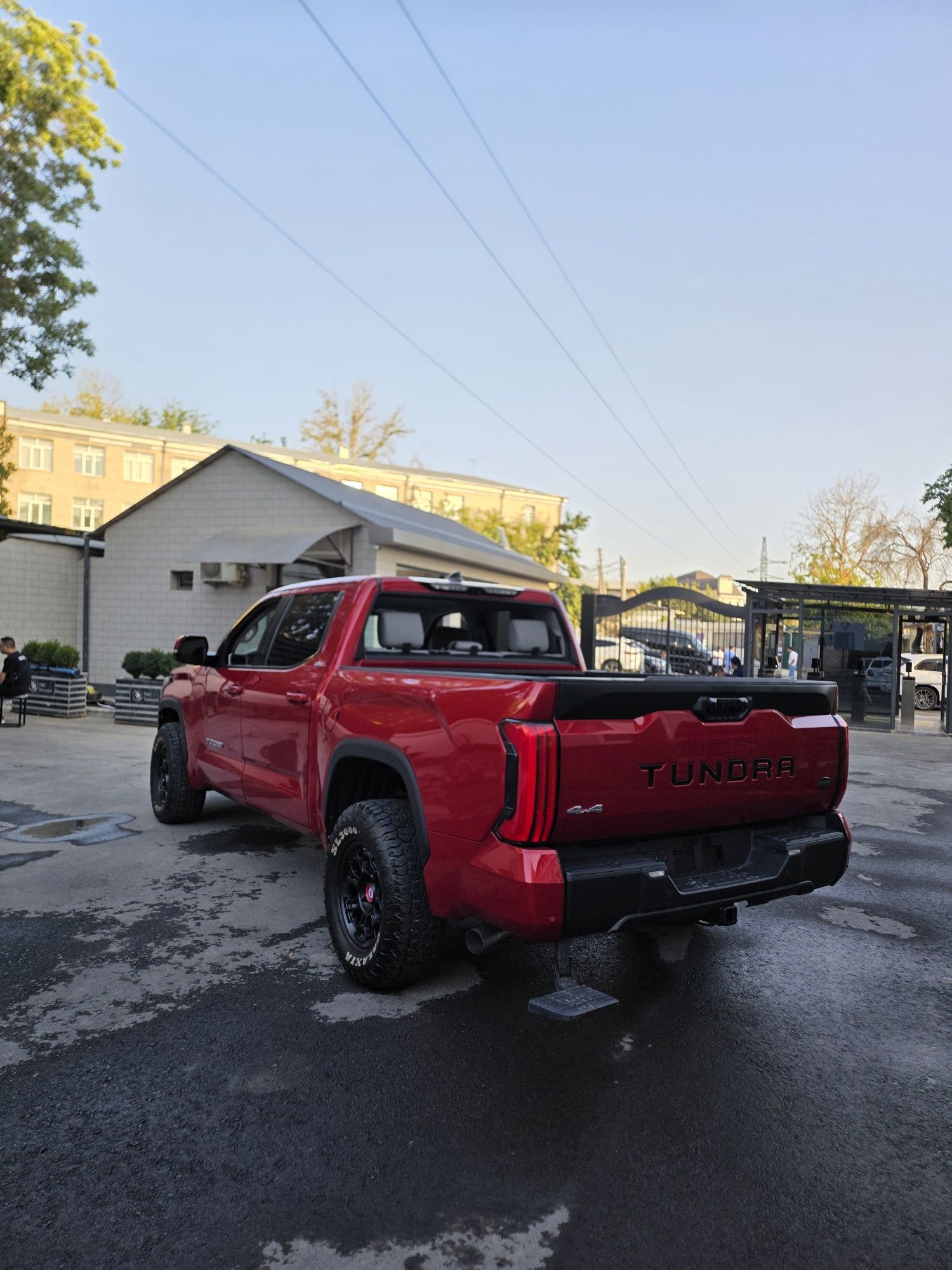 Toyota tundra USA 4х4