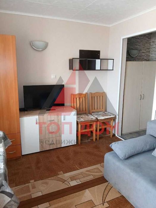 Дава се под наем Едностаен апартамент в Варна, Базар Левски - 25 кв.м за 280.5 € - Снимка #2