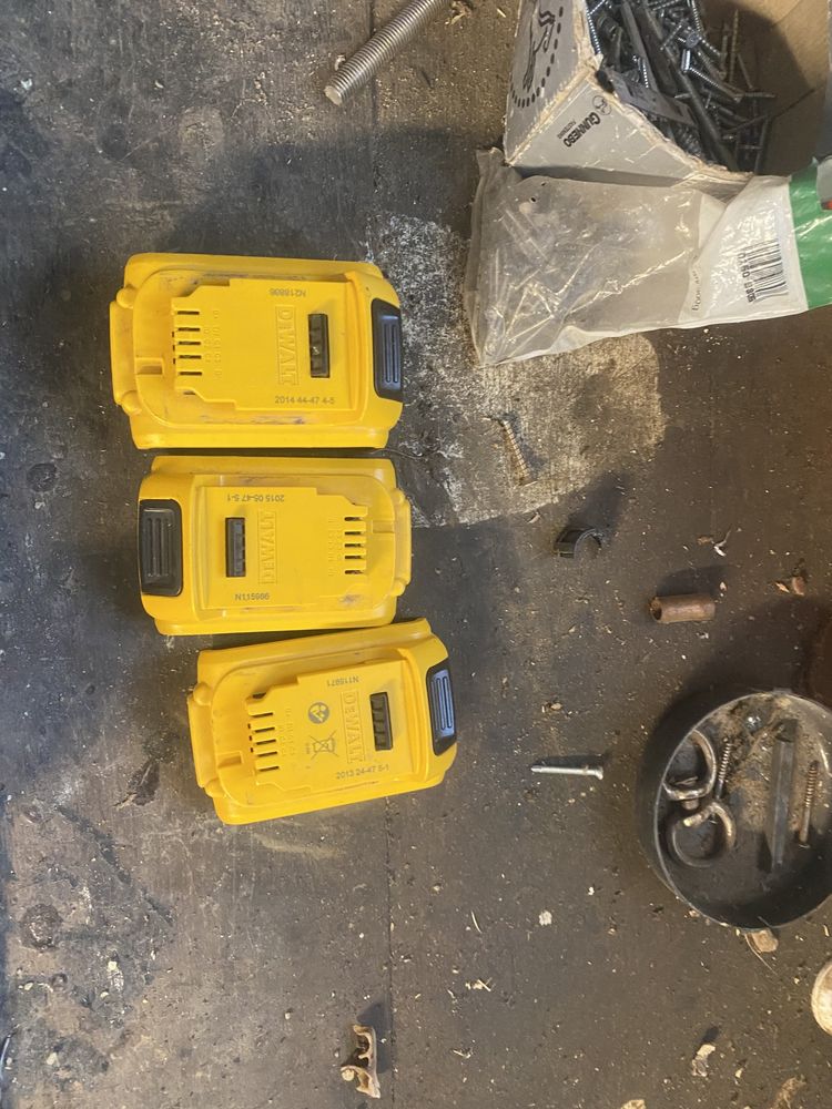 Scule  dewalt 18v si makita