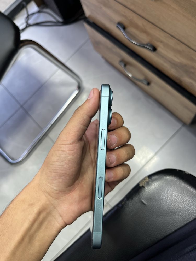 iphone 16 128GB yengi