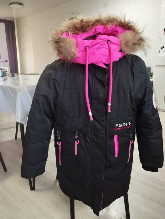 Куртка на девочку