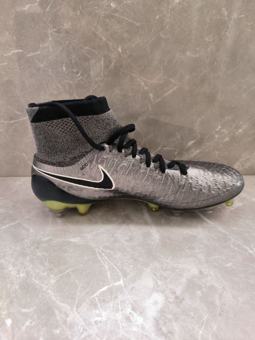Nike Magista футболни обувки бутонки номер 41