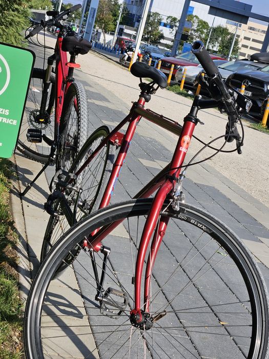 Bicicleta GT Avalanche, Elite.