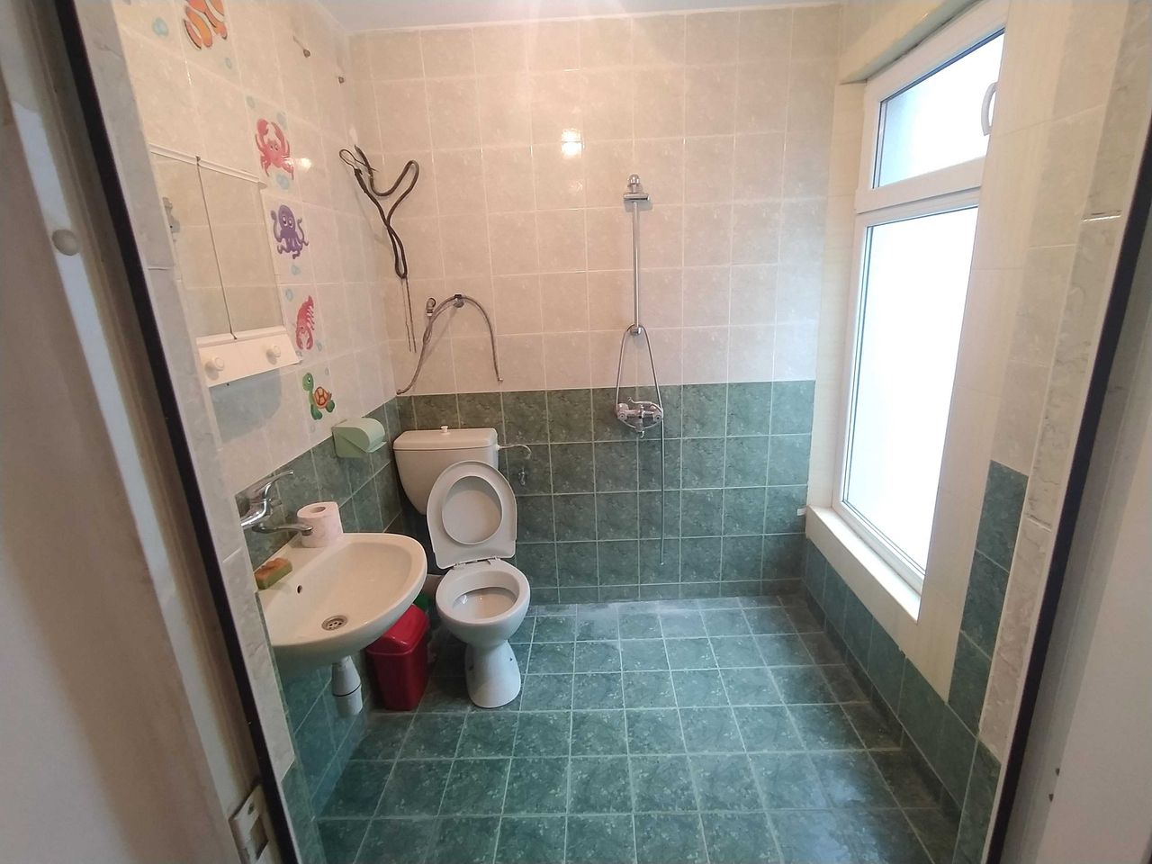 Продава се Двустаен апартамент в Стара Загора, Център - 76 кв.м за 856 €/кв.м - Снимка #14