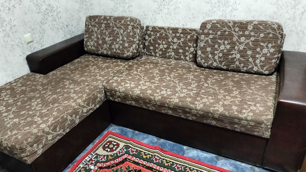 Продам диван Гостиный