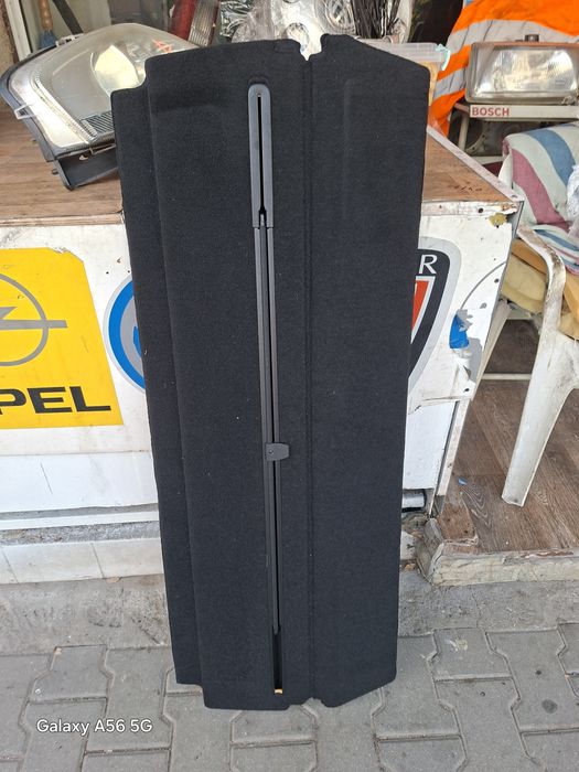 Оригиналена кора за багажника Citroën Picasso 09г.