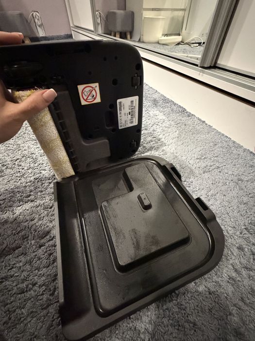 Верикална прахосмукачка моп Karcehr 2-4