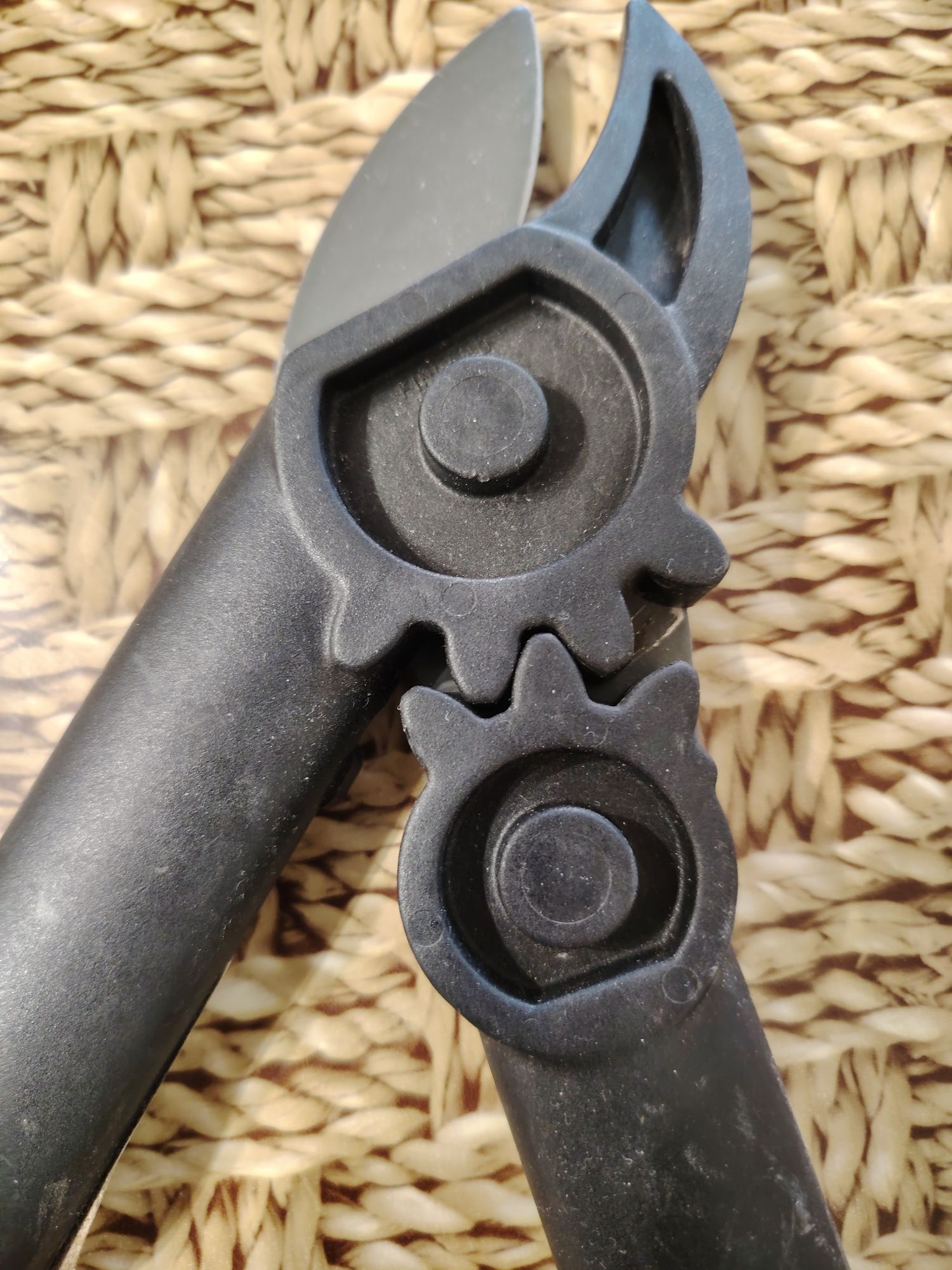 Ножица за клони Fiskars.