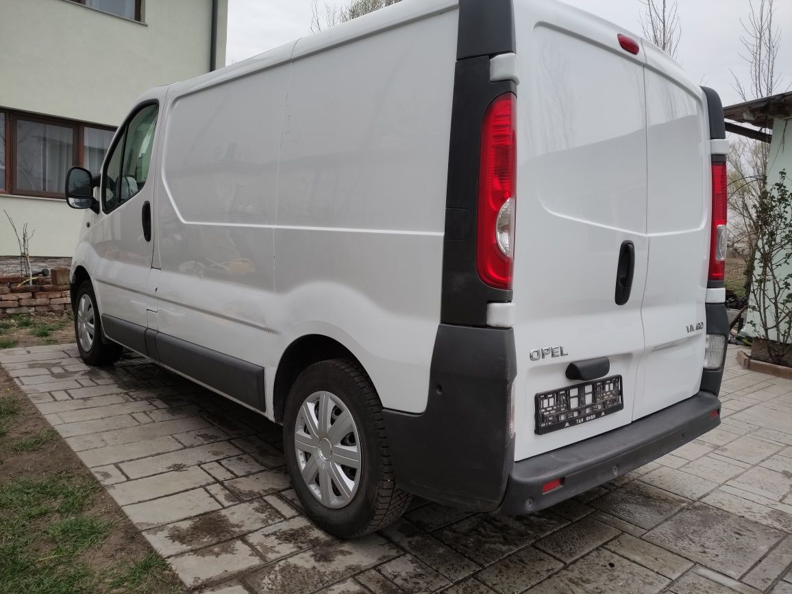 Opel Vivaro 2.0  Fab. 2014, euro 5