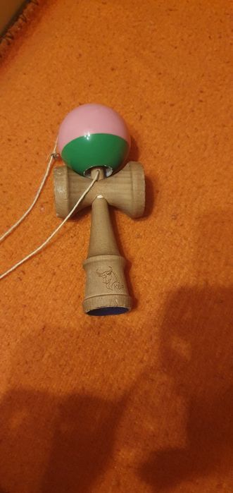 Kendama bull cu tama de usa