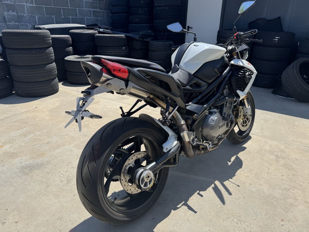 BENELLI TNT Tornado 899 на части